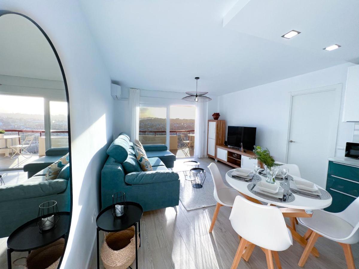 Apartamento A 900 M De La Playa Y Con Vistas Al Mar En Фуэнхирола Экстерьер фото